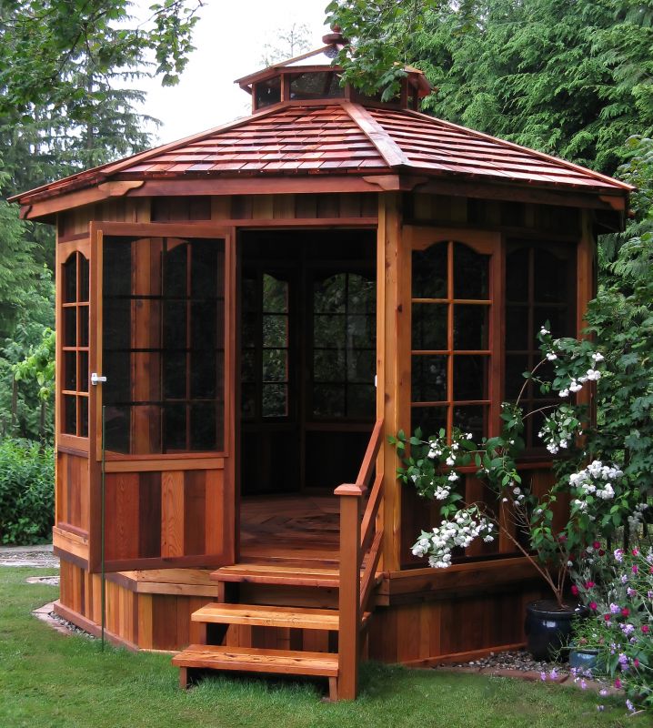 Traditional Enclosed Gazebo Setup